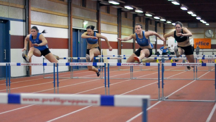 K 60mH Ellinore Hallin, Josefin Svensson, Emma Magnusson alla IFK Vxj, Frida Linde Tby IS