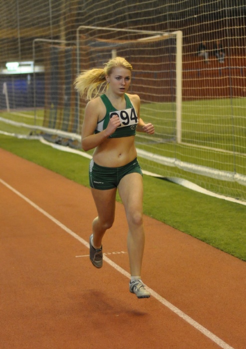 F16 600m Elin Larsson, Falkenberg IK